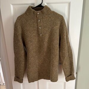 Brown Turtleneck Sweater with Chunky Ribbed Knit